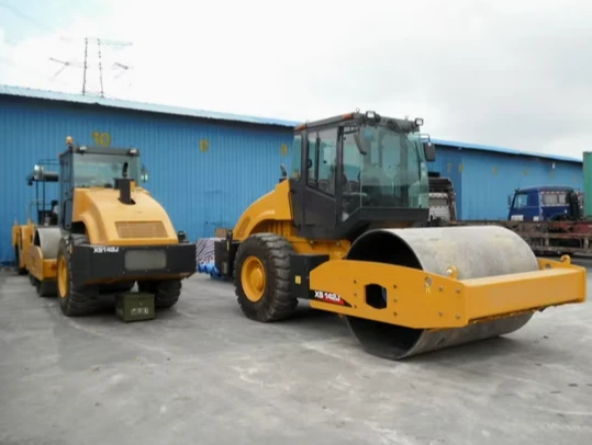 Refurbished XS143J 14-ton Vibratory Roller manufacturers
